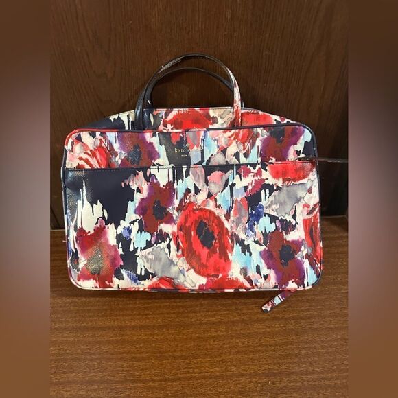 Kate Spade Floral bathroom travel Bag - Red and Blue - Picture 1 of 8